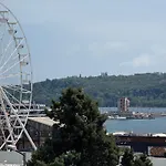 Daire Smile Old With Free Parking And Sea View