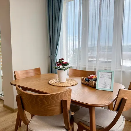 Apartman Smile Old With Free Parking And Sea View Várna